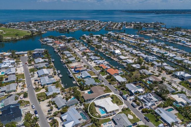 508 70 Th St, House other with 3 bedrooms, 2 bathrooms and null parking in HOLMES BEACH FL | Image 38