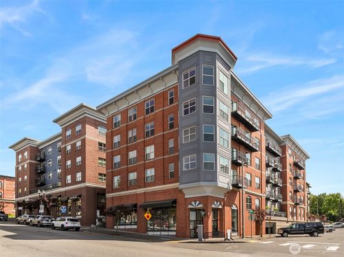 unit-407-910 Harris Ave, Bellingham, WA, 98225-7008 | Card Image