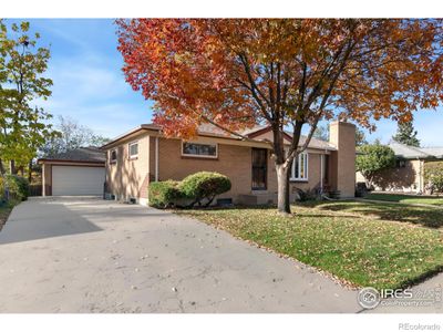 Spacious detached 2-car garage | Image 3