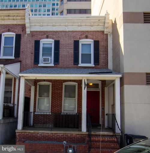 1217 N King St, WILMINGTON, DE, 19801-3217 | Card Image