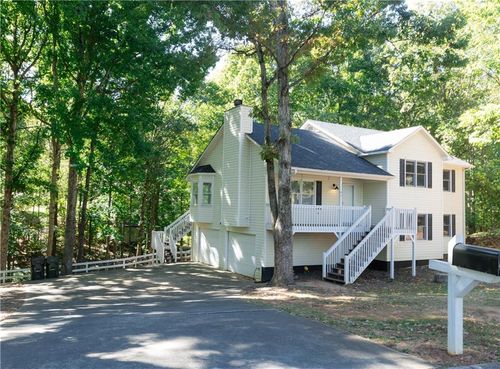 104 Broadlands Dr, White, GA, 30184-2888 | Card Image