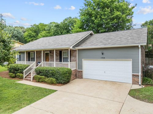 1704 N Concord Rd, Chattanooga, TN, 37421-5711 | Card Image