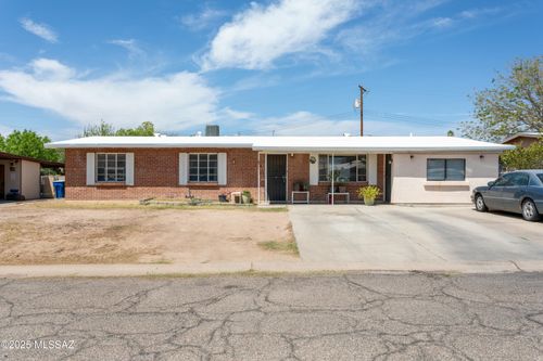 1518 W Otilia Dr, Tucson, AZ, 85705-9241 | Card Image