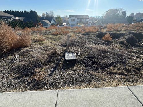 898 Ellen Ln, Zillah, WA, 98953 | Card Image