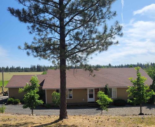 15515 S Curtis Rd, Cheney, WA, 99004-9517 | Card Image