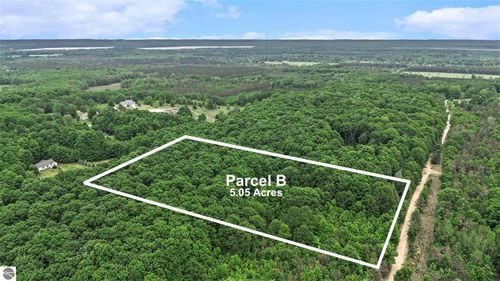 V/L Parcel B Lamerson Lane, Interlochen, MI, 49643 | Card Image