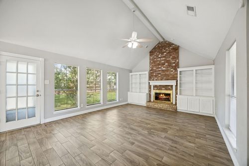 11210 Hambleton Way, Houston, TX, 77065-4143 | Card Image