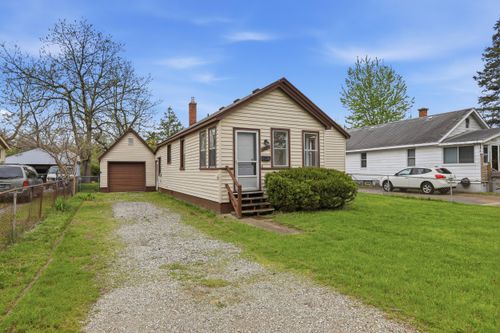 35230 Sheffield St, Westland, MI, 48186-4456 | Card Image