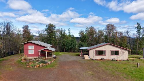509 Derby Rd, Eagle Point, OR, 97524-4509 | Card Image