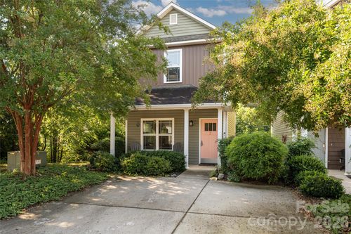 2 Mill Creek Loop, Asheville, NC, 28806-8836 | Card Image