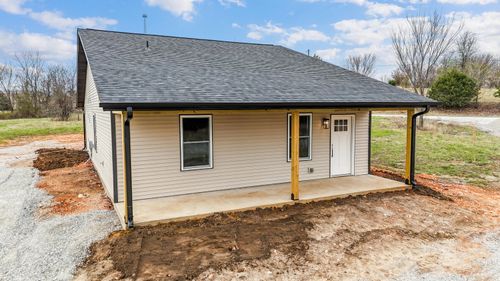 7938 Blockade Vlg, Seligman, MO, 65745-7503 | Card Image