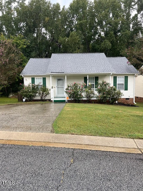Grovewood Dr, Clayton, NC 27520