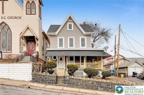 216 North St, Lehightn Boro, PA, 18235-1521 | Card Image