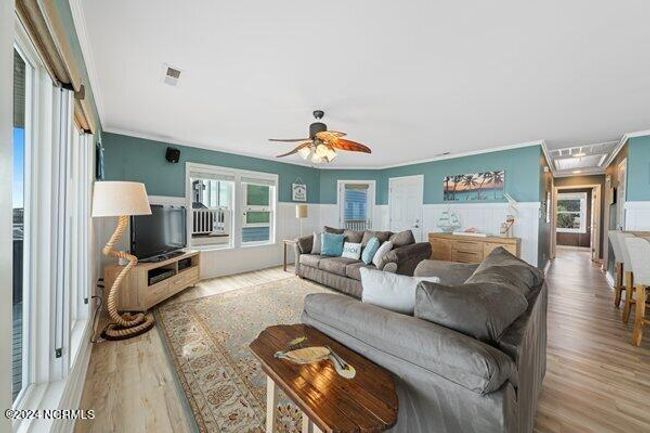 951 Fort Fisher Blvd S, House other with 3 bedrooms, 2 bathrooms and 1 parking in Kure Beach NC | Image 8
