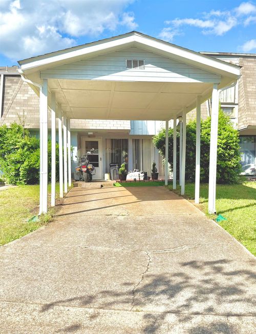 12 Annette Rd, Cherokee Village, AR, 72529-2135 | Card Image