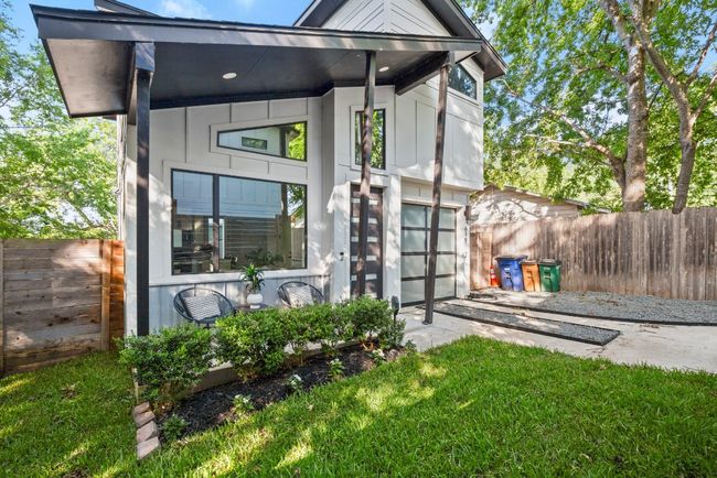 2 - 619 Hammack Dr, House other with 2 bedrooms, 3 bathrooms and null parking in Austin TX | Image 5