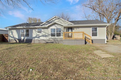 407 E Sheldon, Kellyville, OK, 74039-4495 | Card Image