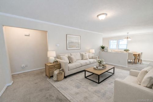 99 Wagon Ln, Centereach, NY, 11720-2531 | Card Image