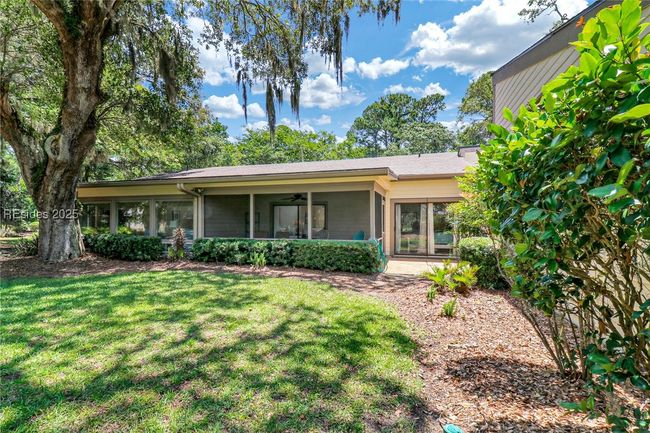 APT-391 - 15 Calibogue Cay Rd, Condo with 2 bedrooms, 2 bathrooms and null parking in Hilton Head Island SC | Image 11