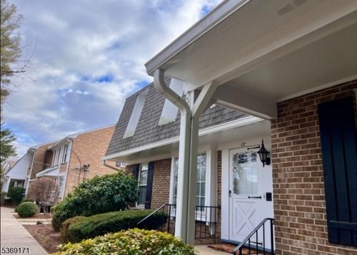 17 Briarwood Path, Clark, NJ, 07066-2006 | Card Image