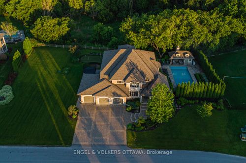 110 Pl Gray Willow, Manotick, ON, K4M0B3 | Card Image