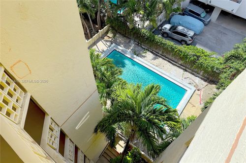 phd73-600 Ne 25th Street, Miami, FL, 33137 | Card Image