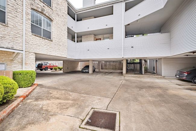 APT-204 - 2520 Quarry Rd, Condo with 2 bedrooms, 2 bathrooms and null parking in Austin TX | Image 31