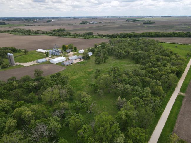 Property facing SE | Image 40