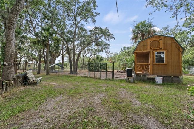 4 View Point Cir, House other with 3 bedrooms, 2 bathrooms and null parking in Saint Helena Island SC | Image 5