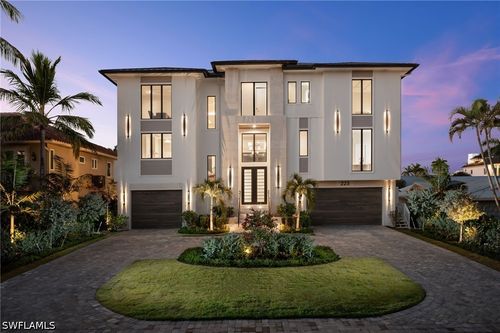 223 Bayview Ave, NAPLES, FL, 34108-2139 | Card Image