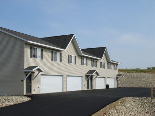 1-4-2109 E 11th Ave, Menomonie, WI, 54751 | Card Image