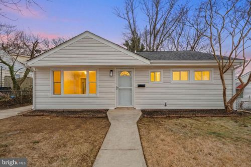 4806 Rockford Dr, HYATTSVILLE, MD, 20784-1441 | Card Image