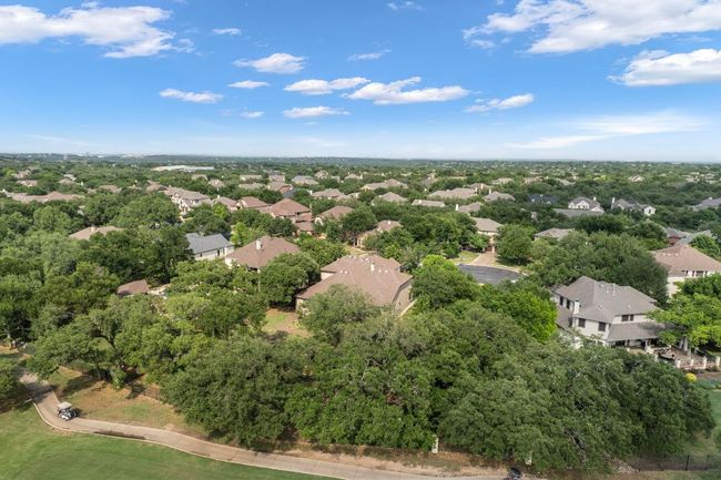 Drone / aerial view with a residential view | Image 39