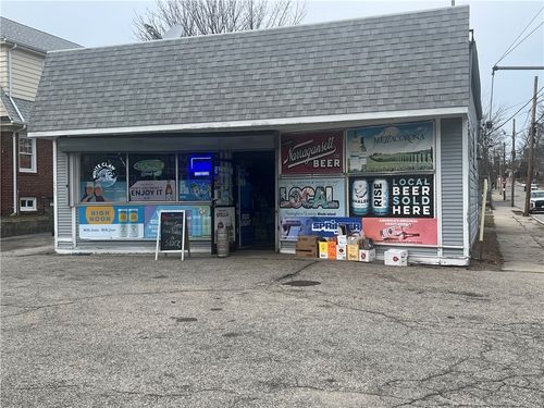 969 Smith St, Providence, RI, 02908-2705 | Card Image