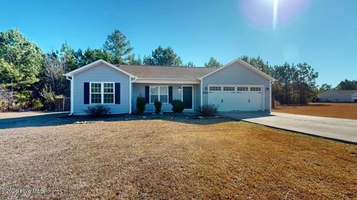 239 Sweet Gum Ln, Richlands, NC, 28574-5364 | Card Image