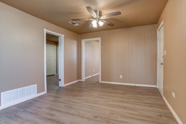 208 Avenue X, House other with 3 bedrooms, 2 bathrooms and null parking in Levelland TX | Image 25