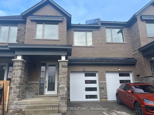 8 Brofarm Lane, Stouffville, ON, L4A5G2 | Card Image