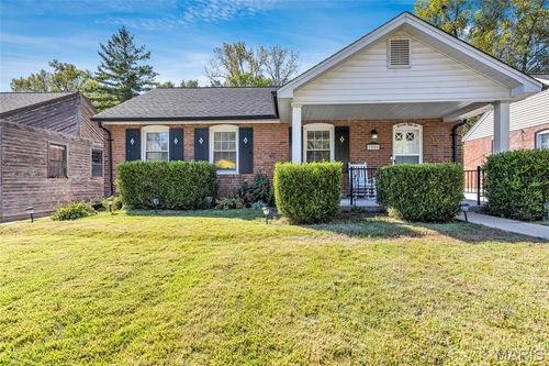 7056 Holly Hills Ave, Saint Louis, MO, 63123-1662 | Card Image