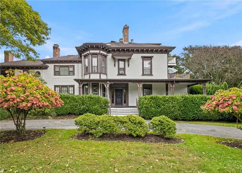 m7-46 Chastellux Ave, Newport, RI, 02840-3887 | Card Image