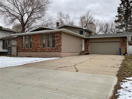 114 Windfield Rd, Regina, SK, S4V0K2 | Card Image