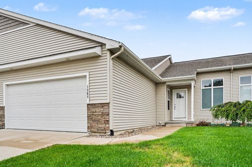 1367 S Village Circle, Kalamazoo, MI, 49009 | Card Image