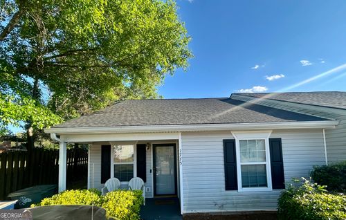 1775 Summerwoods Ln, Griffin, GA, 30224-2401 | Card Image