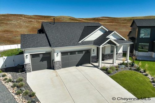 5348 Sullivan St, Cheyenne, WY, 82009-5859 | Card Image