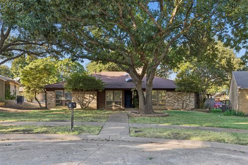 5 Shannon Ct, Richardson, TX, 75082-4727 | Card Image