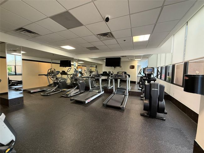 APT-1204 - 3525 Sage Rd, Condo with 2 bedrooms, 2 bathrooms and 1 parking in Houston TX | Image 24