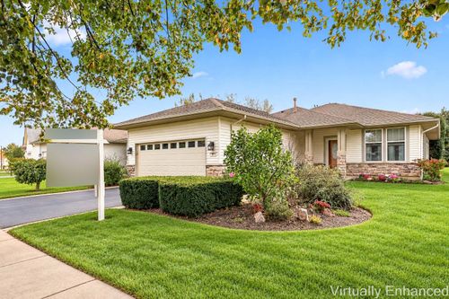 12901 Applewood Dr, Huntley, IL, 60142-7433 | Card Image