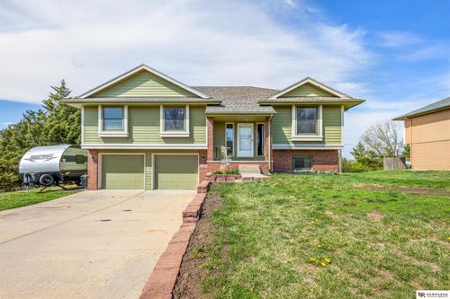 1500 Beaver Lake Boulevard, Plattsmouth, NE, 68048 | Card Image