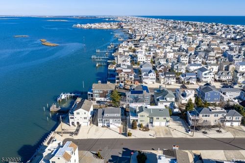 25 W Bayberry Dr, LONG BEACH TOWNSHIP, NJ, 08008-3378 | Card Image