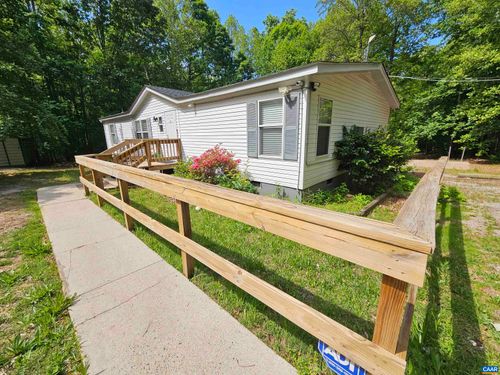 981 Scotts Bottom Rd, Dillwyn, VA, 23936 | Card Image