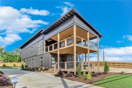 775 Bradford St Se, Gainesville, GA, 30501-4453 | Card Image